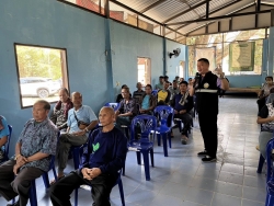 ประชาคมบ้านห้วยน้ำอุ่น หมู่ 11 