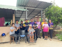 มอบคนเข็นคนพิการให้แก่คนพิการในพื้นที่ตำบลอ่ายนาไลย